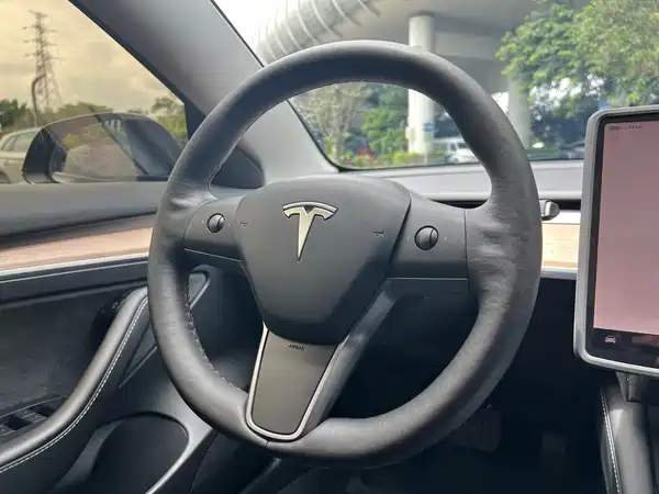 Tesla Model 3 2022, фото 20