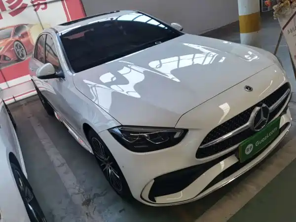 Mercedes-Benz C-Class 2023, фото 3