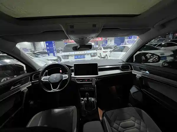 Volkswagen Tayron 2023, фото 3
