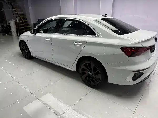Audi A3 2022, фото 6