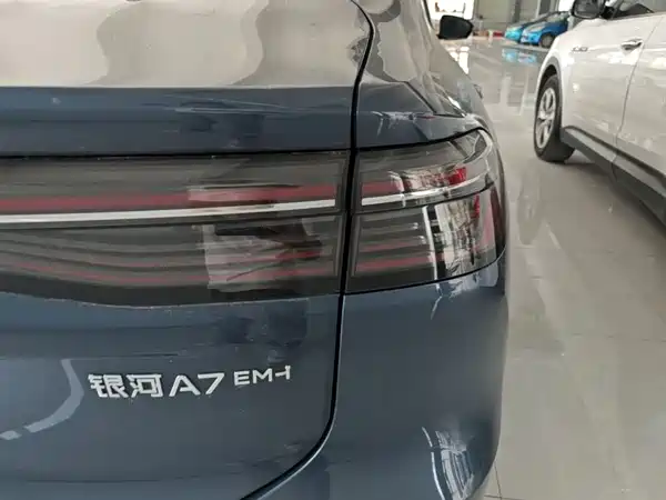 Geely Galaxy A7 2025, фото 8