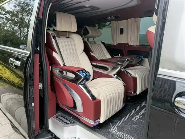 Mercedes-Benz Vito 2023, фото 15