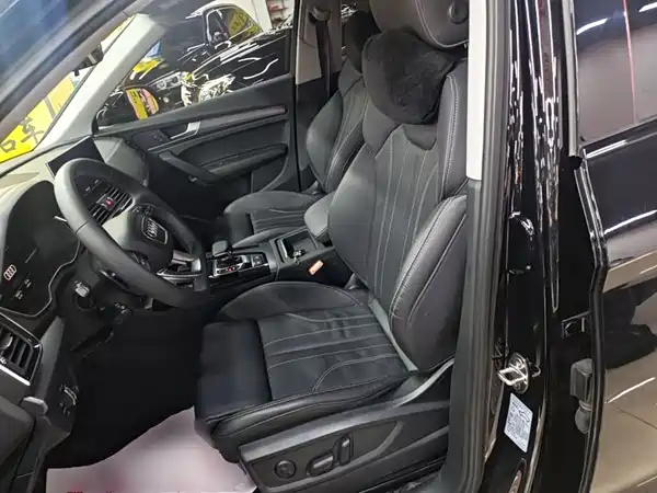 Audi Q5L 2022, фото 14