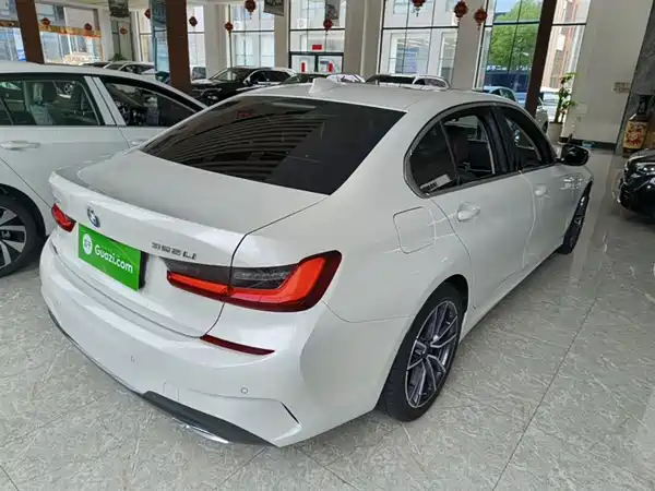 BMW 3 Series 2022, фото 6