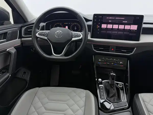 Volkswagen Tayron 2023, фото 10
