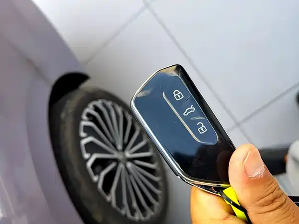 Volkswagen Passat 2025, фото 8