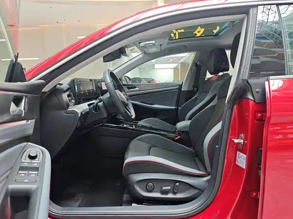 Volkswagen Lamando 2024, фото 7