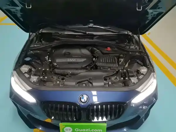 BMW 1 Series 2022, фото 19