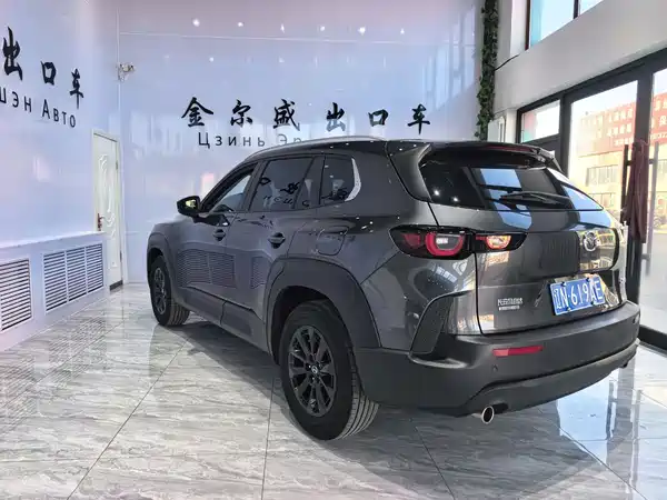 Mazda CX-50 2023, фото 6