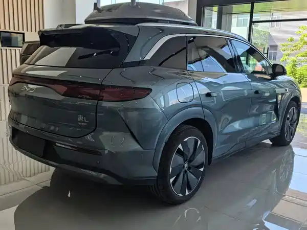 BYD Tang L 2025, фото 8