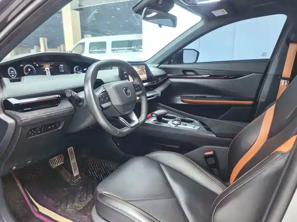 Changan UNI-V 2023, фото 4