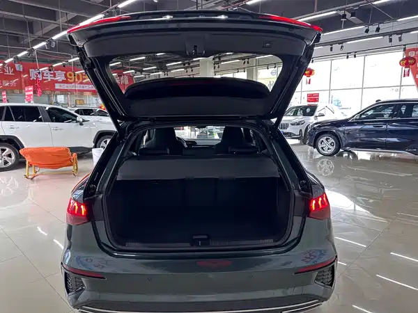 Audi A3 2023, фото 18