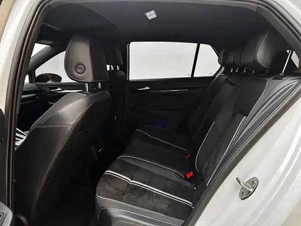 Volkswagen Golf 2021, фото 14