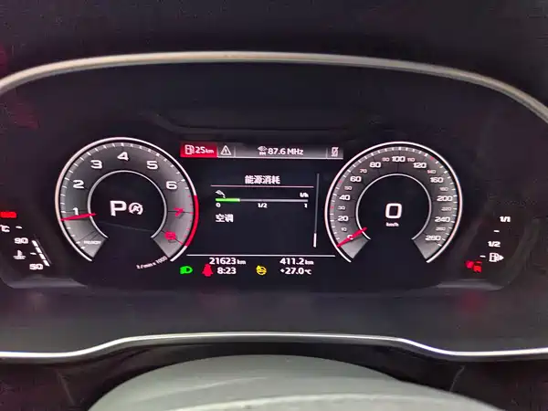 Audi Q3 2022, фото 17