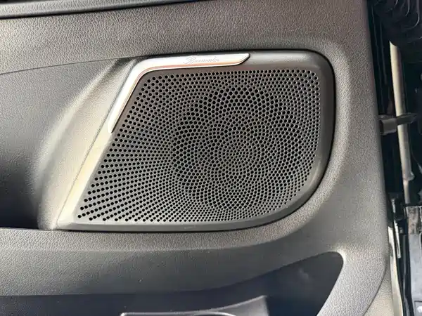 Mercedes-Benz V-Class 2022, фото 14