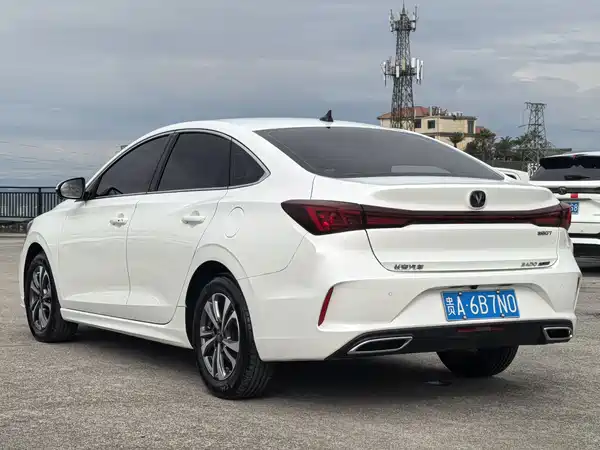 Changan Eado 2023, фото 6