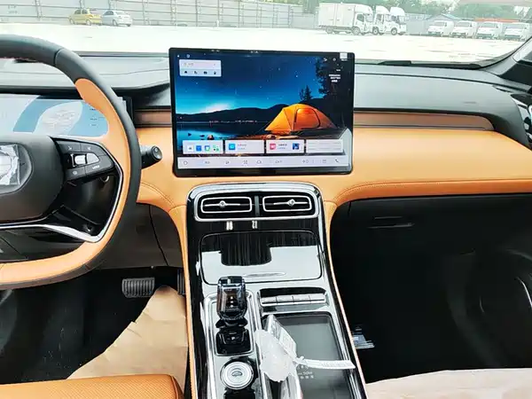 Geely Boyue L 2025, фото 12