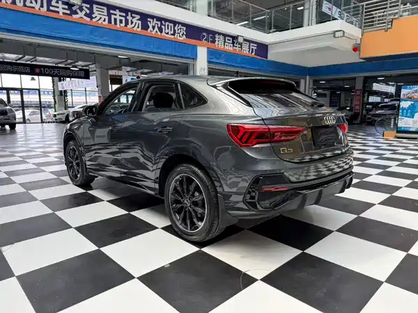 Audi Q3 Sportback 2022, фото 16