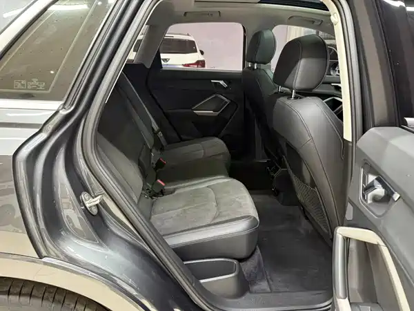 Audi Q3 2023, фото 22