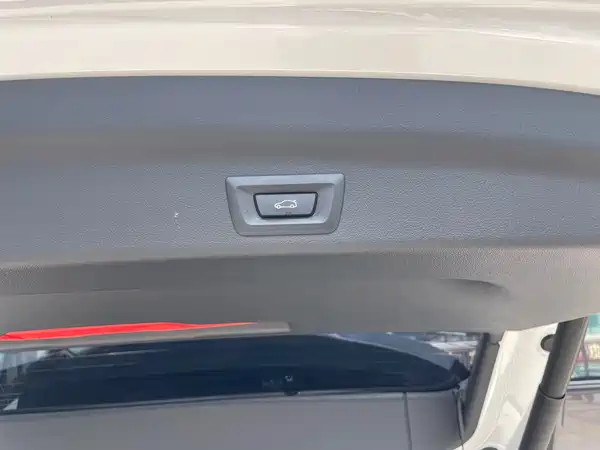 BMW X1 2023, фото 20