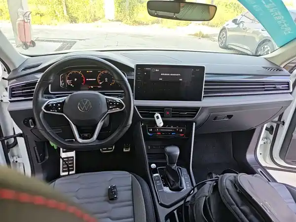 Volkswagen Tiguan X 2023, фото 9