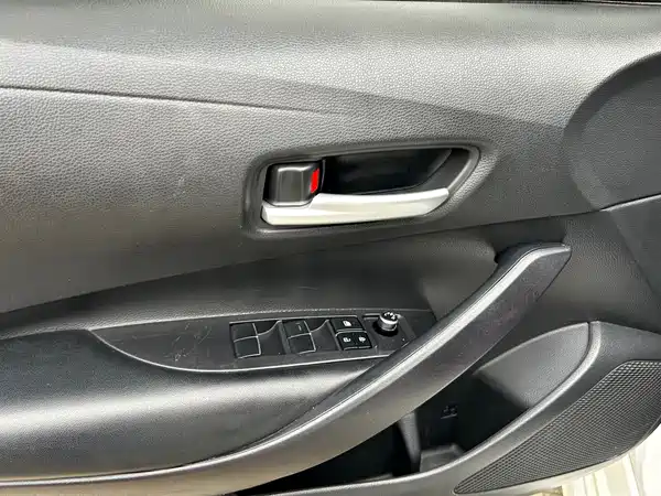 Toyota Corolla 2022, фото 12