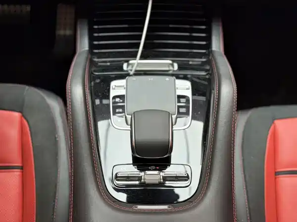 Mercedes-Benz GLE Coupe AMG 2022, фото 10