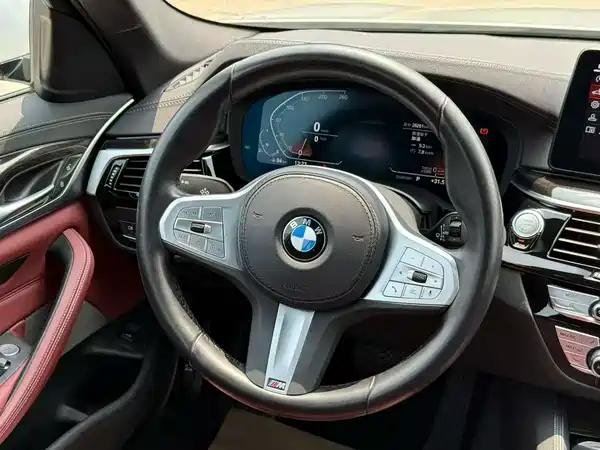 BMW 5 Series 2022, фото 4