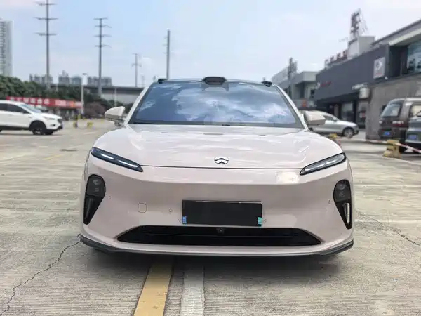NIO ET5 2022, фото 2