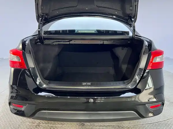 Nissan Sylphy 2022, фото 16