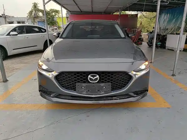 Mazda 3 2023, фото 2