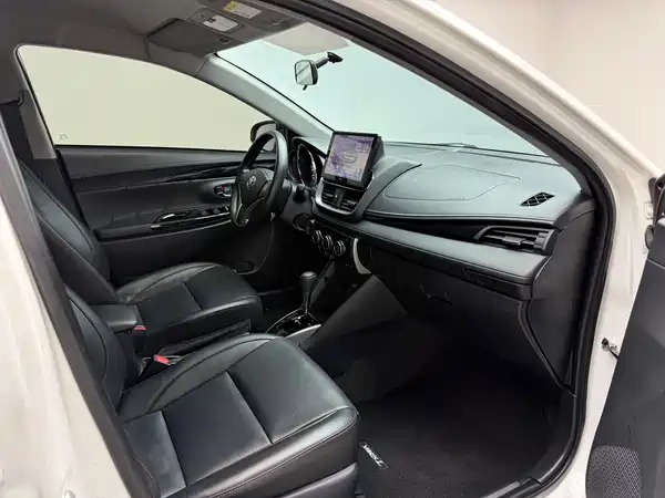 Toyota Yaris 2022, фото 8