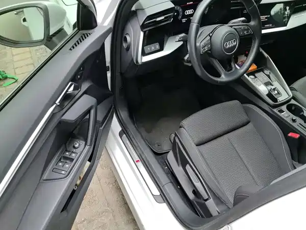 Audi A3 2022, фото 13