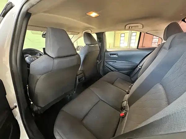 Toyota Corolla 2021, фото 9