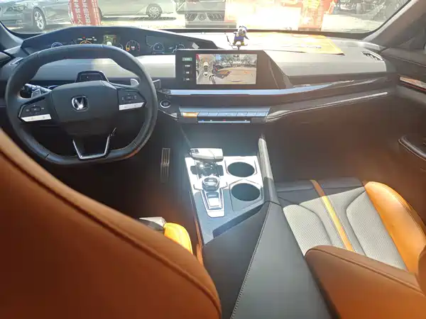 Changan UNI-V 2024, фото 6