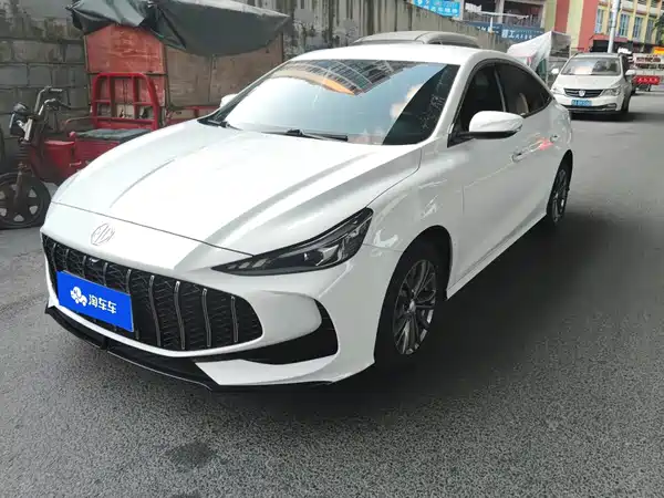 MG 5 2025