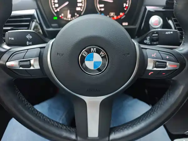 BMW 1 Series 2022, фото 18