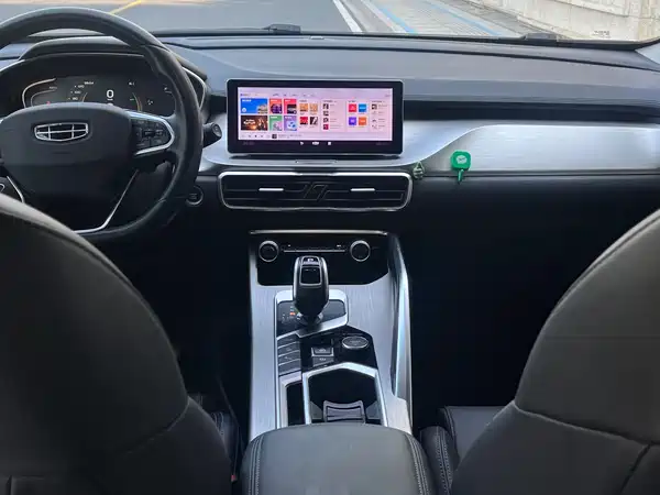 Geely Coolray PHEV 2020, фото 9