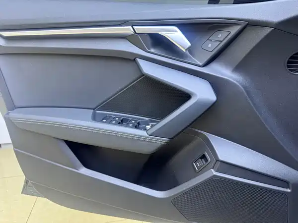 Audi A3 2022, фото 23