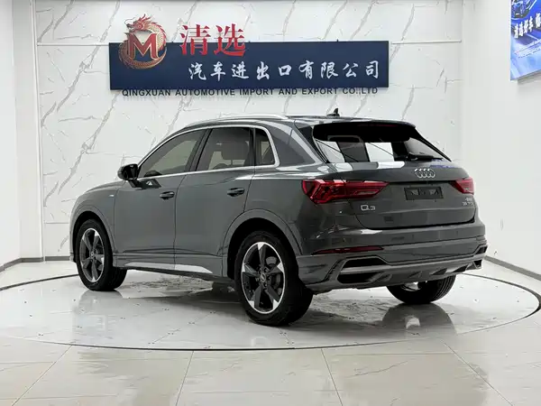 Audi Q3 2023, фото 4
