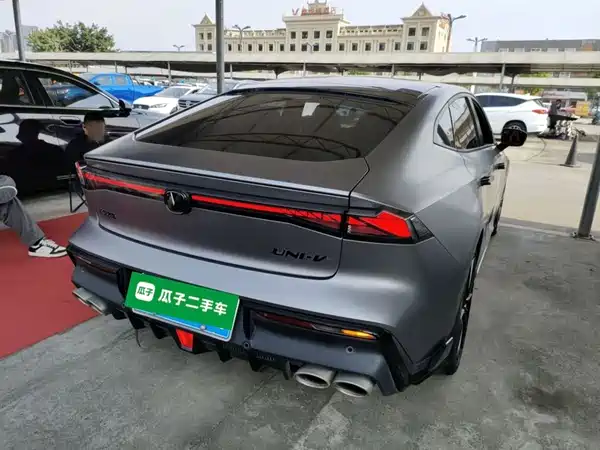 Changan UNI-V 2023, фото 4