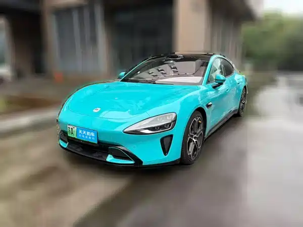 Xiaomi SU7 2024
