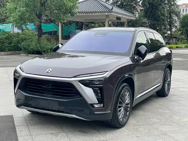 NIO ES8 2020