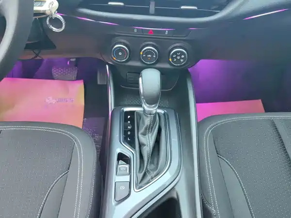 Buick Verano 2022, фото 16