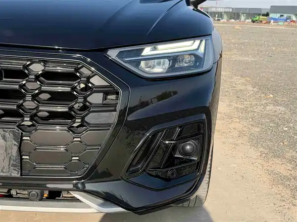 Audi Q5L 2024, фото 13