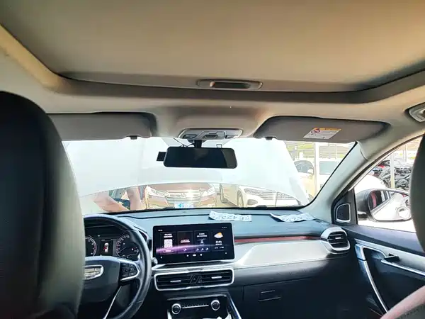 Geely Coolray 2021, фото 17