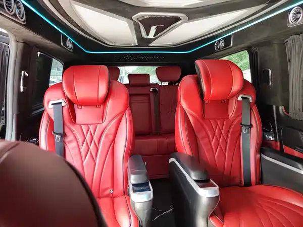 Mercedes-Benz Vito 2023, фото 14