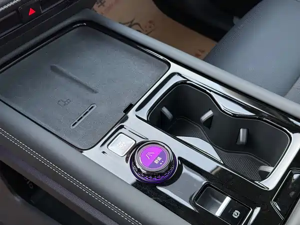 Volkswagen Teramont 2025, фото 7