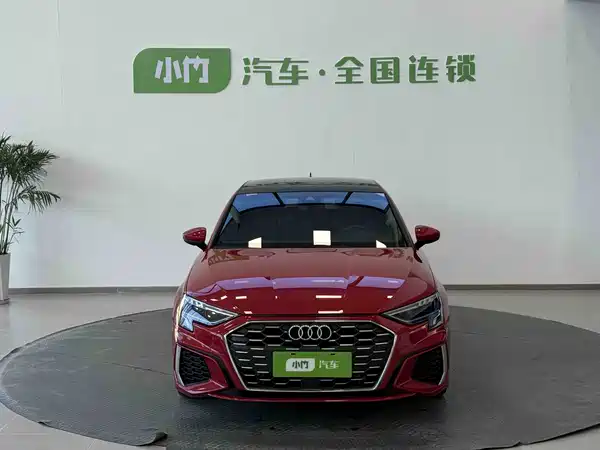 Audi A3 2022, фото 2