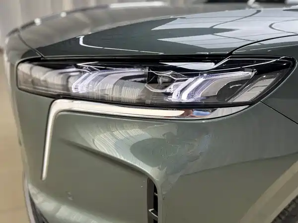 Hongqi HS6 PHEV 2026, фото 17